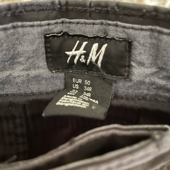 H&M Black Shorts - Picture 3 of 3